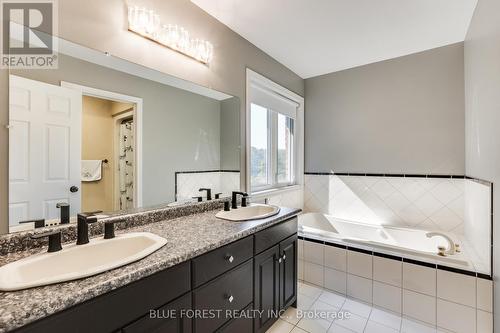 1 Meadowbrook Lane, Thames Centre (Thorndale), ON - Indoor Photo Showing Bathroom