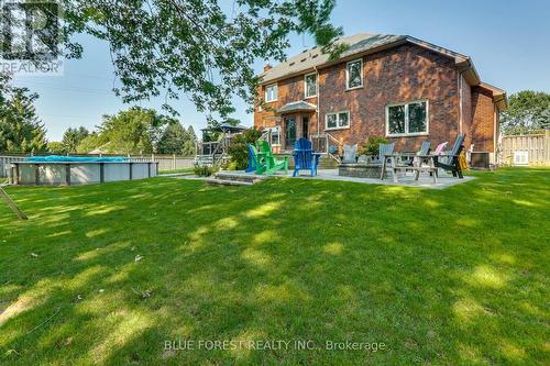 1 Meadowbrook Lane, Thames Centre (Thorndale), ON - Outdoor With Backyard