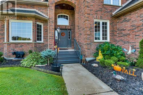 1 Meadowbrook Lane, Thames Centre (Thorndale), ON - Outdoor