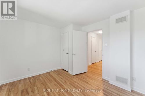 950 Woodroffe Avenue S, Ottawa, ON - Indoor Photo Showing Other Room