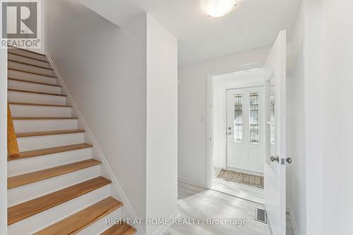 950 Woodroffe Avenue, Ottawa, ON - Indoor Photo Showing Other Room