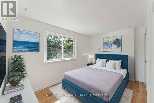 950 Woodroffe Avenue, Ottawa, ON - Indoor Photo Showing Bedroom