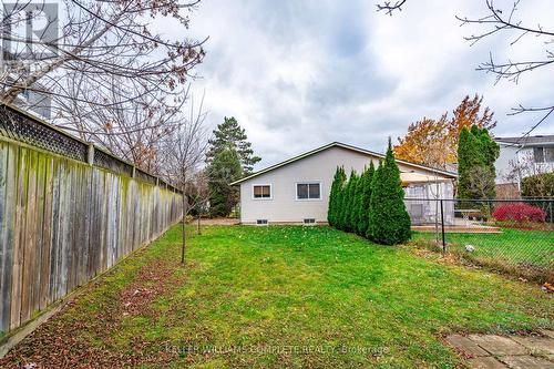 4 Mcnicholl Circle, St. Catharines (446 - Fairview), ON - Outdoor