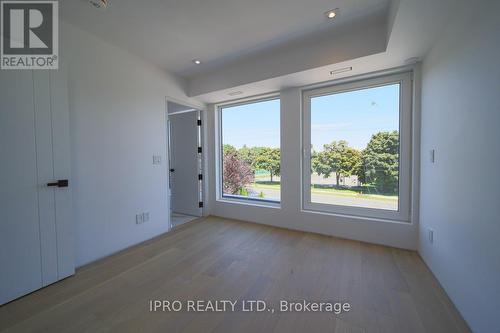 2970B Bayview Avenue, Toronto, ON - Indoor Photo Showing Other Room