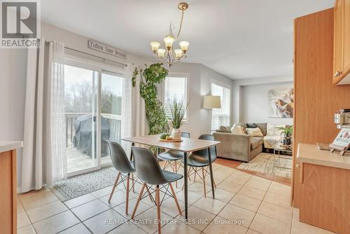 28 Sun King Crescent, Barrie, ON - Indoor Photo Showing Dining Room