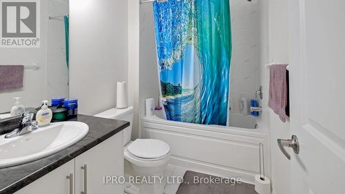 89 - 25 Knotsberry Circle, Brampton, ON - Indoor Photo Showing Bathroom