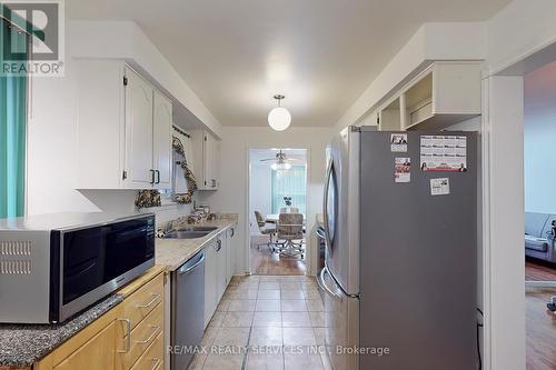 58 Mayfair Crescent, Brampton, ON - Indoor Photo Showing Kitchen With Double Sink