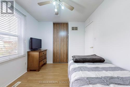 58 Mayfair Crescent, Brampton, ON - Indoor Photo Showing Bedroom