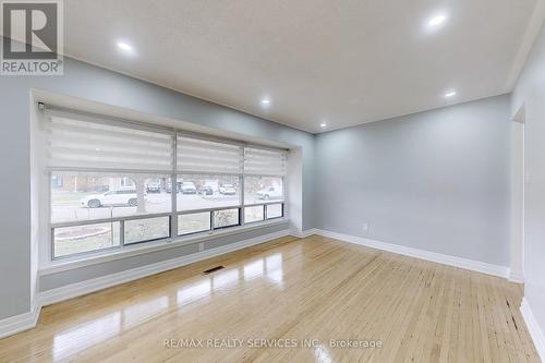 Upper - 50 Glebe Crescent, Brampton, ON - Indoor Photo Showing Other Room