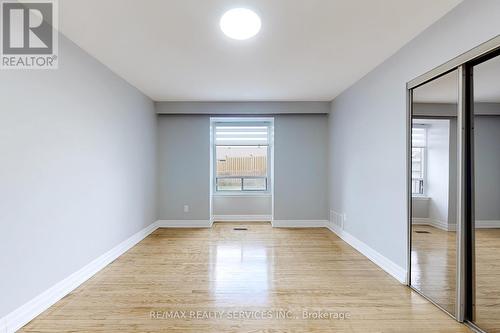 Upper - 50 Glebe Crescent, Brampton, ON - Indoor Photo Showing Other Room