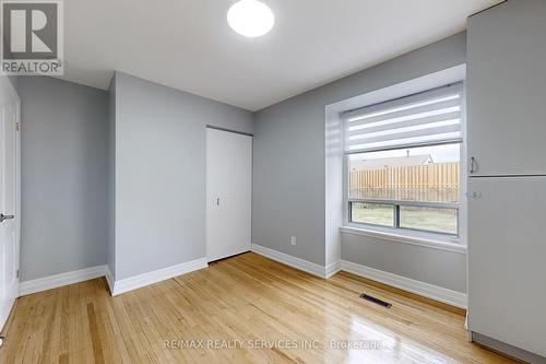 Upper - 50 Glebe Crescent, Brampton, ON - Indoor Photo Showing Other Room