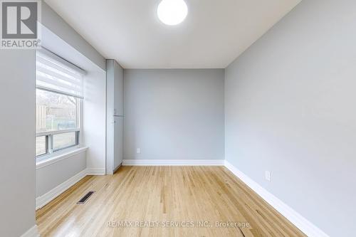 Upper - 50 Glebe Crescent, Brampton, ON - Indoor Photo Showing Other Room