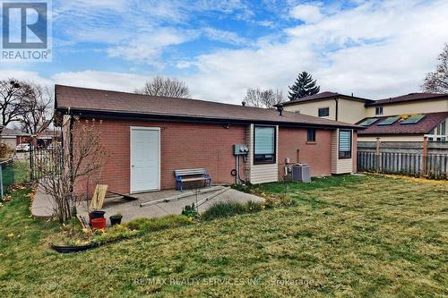 Upper - 50 Glebe Crescent, Brampton, ON - Outdoor