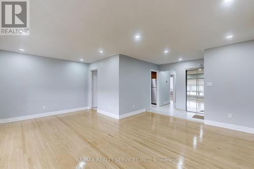 Upper - 50 Glebe Crescent, Brampton, ON - Indoor Photo Showing Other Room