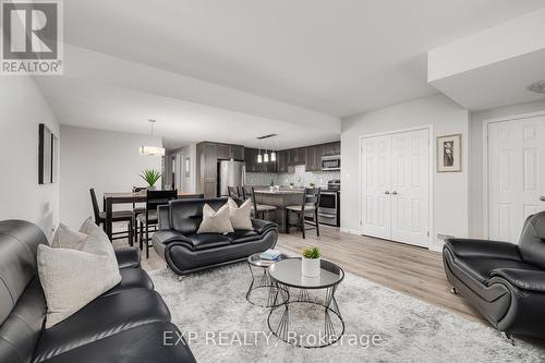 G - 1674 Fischer Hallman Road, Kitchener, ON - Indoor Photo Showing Living Room