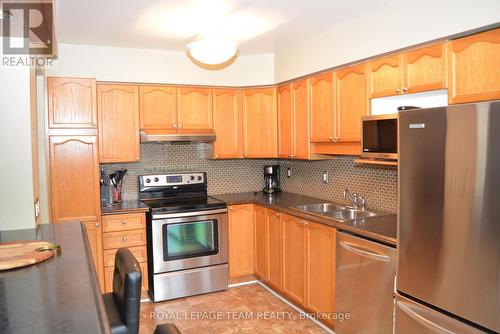 1598 Cedar Mills Road, Ottawa, ON - Indoor Photo Showing Kitchen With Stainless Steel Kitchen With Double Sink