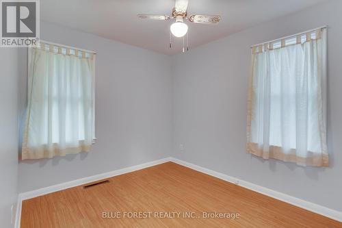 68 Mcnay Street, London, ON - Indoor Photo Showing Other Room