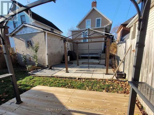 137 Huron Street, Oshawa, ON - Outdoor