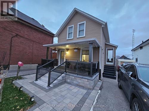 137 Huron Street, Oshawa, ON - Outdoor