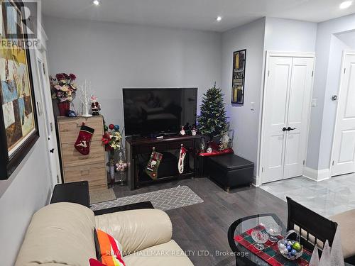 137 Huron Street, Oshawa, ON - Indoor Photo Showing Other Room