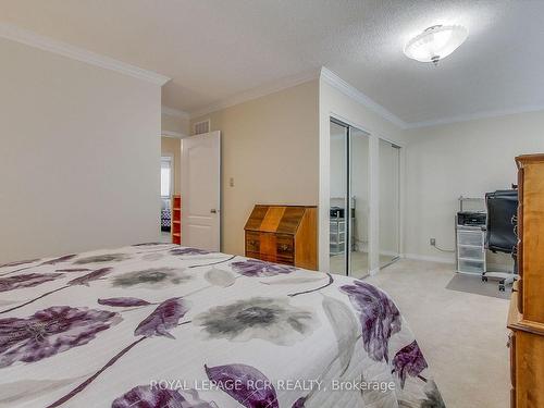 124 Hudson Cres, Bradford West Gwillimbury, ON - Indoor Photo Showing Bedroom