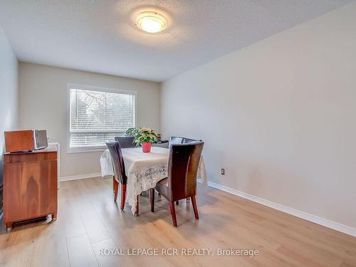 124 Hudson Cres, Bradford West Gwillimbury, ON - Indoor Photo Showing Dining Room