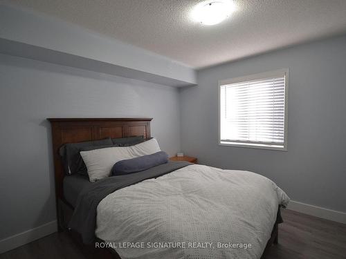 161-4975 Southampton Dr, Mississauga, ON - Indoor Photo Showing Bedroom