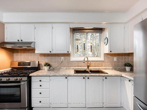 34 Diane Dr, Orangeville, ON - Indoor Photo Showing Kitchen With Double Sink