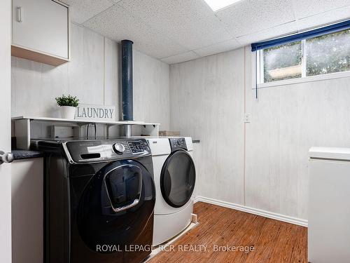 34 Diane Dr, Orangeville, ON - Indoor Photo Showing Laundry Room