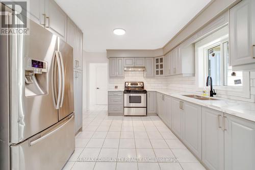 67 Homestead Road, Toronto, ON - Indoor Photo Showing Kitchen With Double Sink With Upgraded Kitchen