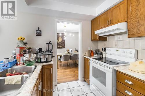 1 Glenayr Gate, Whitby, ON - Indoor Photo Showing Kitchen With Double Sink