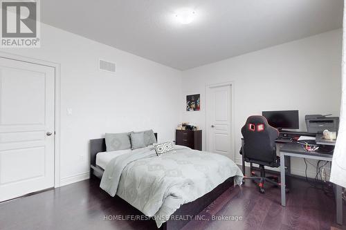 1 Dinosaur Street, Brampton, ON - Indoor Photo Showing Bedroom