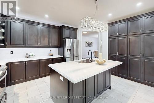 1 Dinosaur Street, Brampton, ON - Indoor Photo Showing Kitchen With Double Sink With Upgraded Kitchen