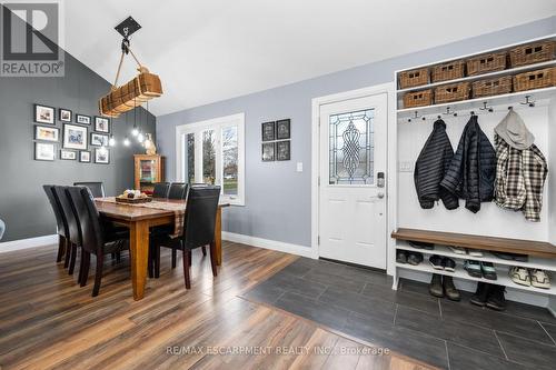 2118 Governors Road, Hamilton, ON - Indoor Photo Showing Dining Room