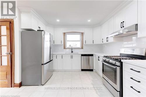 662 Harriet Street, Welland, ON - Indoor Photo Showing Kitchen