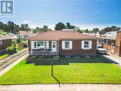 662 Harriet Street, Welland, ON - Outdoor With Deck Patio Veranda