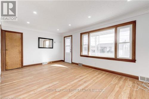 662 Harriet Street, Welland, ON - Indoor Photo Showing Other Room