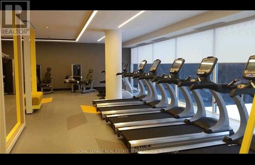 2107 - 30 Roehampton Avenue, Toronto, ON - Indoor Photo Showing Gym Room