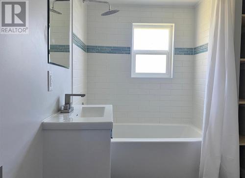 7726 22Nd Street, Grand Forks, BC - Indoor Photo Showing Bathroom