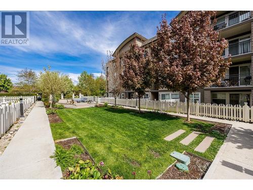 571 Yates Road Unit# 107, Kelowna, BC - Outdoor