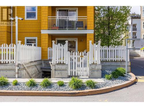 571 Yates Road Unit# 107, Kelowna, BC - Outdoor