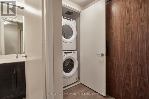 335 - 201 Brock Street S, Whitby (Downtown Whitby), ON - Indoor Photo Showing Laundry Room