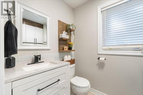 618 Emerald Street, Clarence-Rockland, ON - Indoor Photo Showing Bathroom