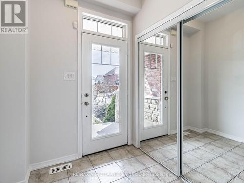 8715 Dogwood Crescent, Niagara Falls, ON - Indoor Photo Showing Other Room