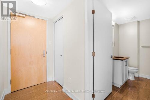 403 - 40 Nepean Street, Ottawa, ON - Indoor Photo Showing Other Room