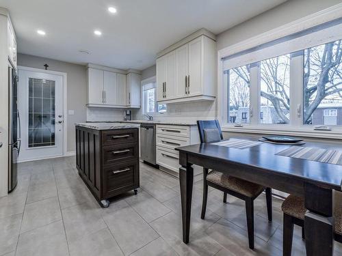 Cuisine - 44 Place Berlioz, Candiac, QC - Indoor Photo Showing Kitchen