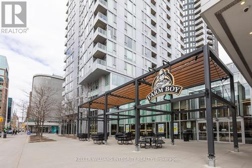 1707 - 179 Metcalfe Street, Ottawa, ON - Outdoor With Balcony