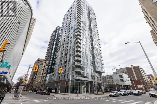 1707 - 179 Metcalfe Street, Ottawa, ON - Outdoor With Balcony With Facade