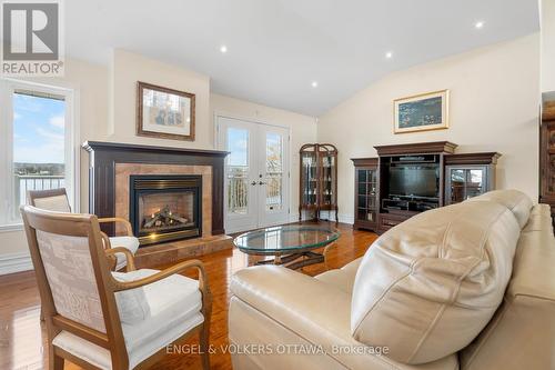 291 Concession Rd 1 Road, Alfred & Plantagenet, ON - Indoor Photo Showing Living Room With Fireplace