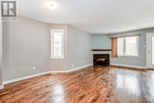 260 Fir Lane, North Grenville, ON - Indoor Photo Showing Living Room